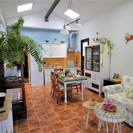 Vivienda Vacacional El Lagarto Macher ภายนอก รูปภาพ