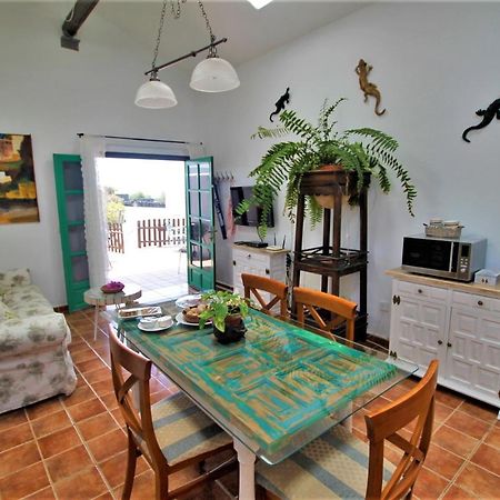 Vivienda Vacacional El Lagarto Macher ภายนอก รูปภาพ